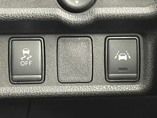 日産 ノート e－パワー ニスモ 埼玉県 2020(令2)年 5.9万km ダークメタルグレー 社外ナビ（9インチ）/Bluetooth、TV、CD、DVD、SD、USB、HDMI、AppleCarPlay、AndroidAuto/ニスモ専用アルカンターラシート/ニスモ専用本革アルカンターラ3本スポーク/アラウンドビューモニター/インテリジェントルームミラー/オートライト/ハイビームアシスト/ヒルスタートアシスト/踏み間違い防止アシスト/車線逸脱警報/プッシュスタート/ETC