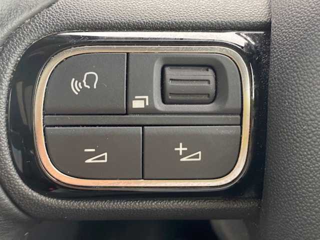 シトロエン ベルランゴ シャイン 兵庫県 2020(令2)年 11.6万km ライトブルー 純正ディスプレイオーディオ/(AppleCarplay/AndroidAuto)/(AM/FM/BT)/バックカメラ/クルーズコントロール/サンルーフ/プッシュスタート/両側スライドドア/ETC/LEDヘッドライト/オートライト/オートハイビーム/コーナーセンサー/ブラインドスポットモニター/パドルシフト/電動格納ミラー/ルーフレール