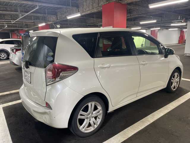トヨタ ラクティス G 愛知県 2016(平28)年 10.9万km ホワイトパールクリスタルシャイン ドライブレコーダー/社外7インチナビ/バックカメラ/ビルトインETC/バイキセノンヘッドライト/フルセグTV/DVD再生/社外16アルミ/スマートキー/横滑り