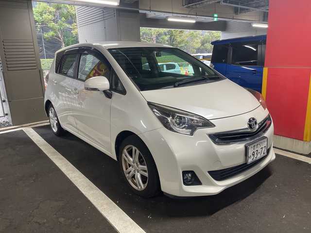 トヨタ ラクティス G 愛知県 2016(平28)年 10.9万km ホワイトパールクリスタルシャイン ドライブレコーダー/社外7インチナビ/バックカメラ/ビルトインETC/バイキセノンヘッドライト/フルセグTV/DVD再生/社外16アルミ/スマートキー/横滑り