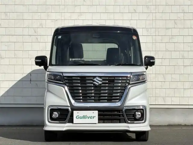 スズキ スペーシア カスタム HYBRID XS ターボ 岩手県 2020(令2)年 6.3万km ピュアホワイトパール/ブラック2トーン 4WD/ハーフレザーシート/全方位カメラ/両側パワースライドドア/ヘッドアップディスプレイ/純正8インチナビ/→フルセグTV/Bluetooth/CD/DVD/FM/AM/バックカメラ/サイドカメラ/ステアリングスイッチ/クルーズコントロール/衝突軽減システム/横滑り防止装置/レーンキープアシスト/オートライト/LEDヘッドライト/LEDフォグライト/〇プッシュスタート/〇電動格納ミラー/〇シンカーミラー/〇シガーソケット/〇USBポート/〇ドアバイザー/〇フロアマット/〇スマートキー/〇取扱説明書/スペアキー/ETC/2列目サンシェード/2列目テーブル