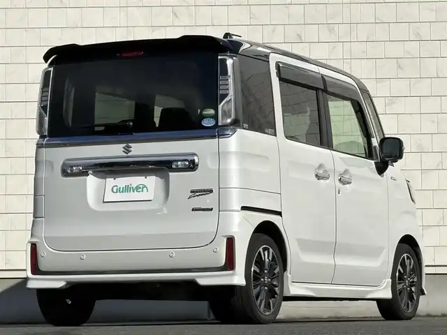 スズキ スペーシア カスタム HYBRID XS ターボ 岩手県 2020(令2)年 6.3万km ピュアホワイトパール/ブラック2トーン 4WD/ハーフレザーシート/全方位カメラ/両側パワースライドドア/ヘッドアップディスプレイ/純正8インチナビ/→フルセグTV/Bluetooth/CD/DVD/FM/AM/バックカメラ/サイドカメラ/ステアリングスイッチ/クルーズコントロール/衝突軽減システム/横滑り防止装置/レーンキープアシスト/オートライト/LEDヘッドライト/LEDフォグライト/〇プッシュスタート/〇電動格納ミラー/〇シンカーミラー/〇シガーソケット/〇USBポート/〇ドアバイザー/〇フロアマット/〇スマートキー/〇取扱説明書/スペアキー/ETC/2列目サンシェード/2列目テーブル