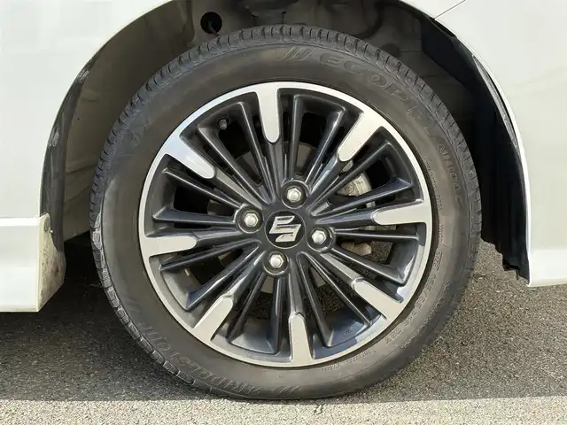 スズキ スペーシア カスタム HYBRID XS ターボ 岩手県 2020(令2)年 6.3万km ピュアホワイトパール/ブラック2トーン 4WD/ハーフレザーシート/全方位カメラ/両側パワースライドドア/ヘッドアップディスプレイ/純正8インチナビ/→フルセグTV/Bluetooth/CD/DVD/FM/AM/バックカメラ/サイドカメラ/ステアリングスイッチ/クルーズコントロール/衝突軽減システム/横滑り防止装置/レーンキープアシスト/オートライト/LEDヘッドライト/LEDフォグライト/〇プッシュスタート/〇電動格納ミラー/〇シンカーミラー/〇シガーソケット/〇USBポート/〇ドアバイザー/〇フロアマット/〇スマートキー/〇取扱説明書/スペアキー/ETC/2列目サンシェード/2列目テーブル