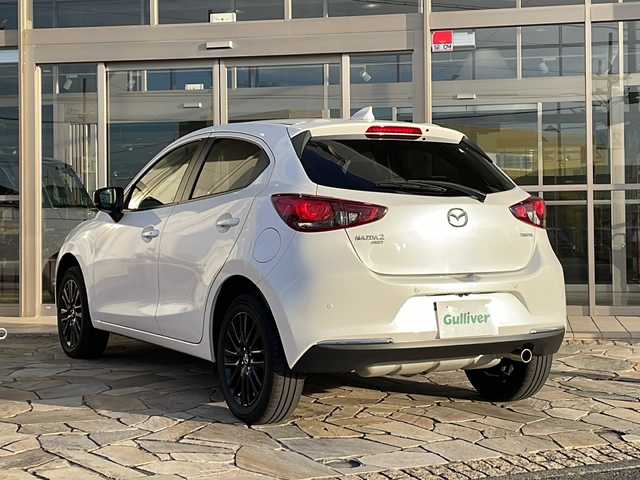 マツダ マツダ２ 15S ブラックトーンED 静岡県 2021(令3)年 3.4万km スノーフレイクホワイトパールマイカ 純正ナビ/AM/FM/USB/CD/DVD/AUX/フルセグTV/Bluetooth/主要装備/・全方位カメラ　/・コーナーセンサー　/・レーダークルーズコントロール　/・ドライブレコーダー　/・デジタルインナーミラー　/・ヘッドアップディスプレイ　/・パドルシフト/・ステアリングリモコン　/・プッシュスタート/・スマートキー/・プッシュスタート/・横滑り防止装置/・レーンキープ/・アイドリングストップ/・純正アルミホイール/・純正フロアマット/・スマートブレーキ/・４WD