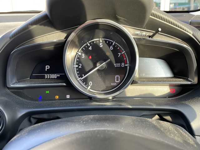 マツダ マツダ２ 15S ブラックトーンED 静岡県 2021(令3)年 3.4万km スノーフレイクホワイトパールマイカ 純正ナビ/AM/FM/USB/CD/DVD/AUX/フルセグTV/Bluetooth/主要装備/・全方位カメラ　/・コーナーセンサー　/・レーダークルーズコントロール　/・ドライブレコーダー　/・デジタルインナーミラー　/・ヘッドアップディスプレイ　/・パドルシフト/・ステアリングリモコン　/・プッシュスタート/・スマートキー/・プッシュスタート/・横滑り防止装置/・レーンキープ/・アイドリングストップ/・純正アルミホイール/・純正フロアマット/・スマートブレーキ/・４WD