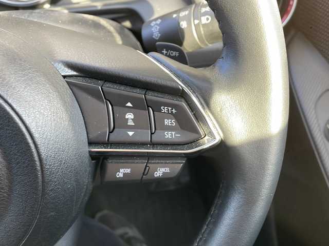 マツダ マツダ２ 15S ブラックトーンED 静岡県 2021(令3)年 3.4万km スノーフレイクホワイトパールマイカ 純正ナビ/AM/FM/USB/CD/DVD/AUX/フルセグTV/Bluetooth/主要装備/・全方位カメラ　/・コーナーセンサー　/・レーダークルーズコントロール　/・ドライブレコーダー　/・デジタルインナーミラー　/・ヘッドアップディスプレイ　/・パドルシフト/・ステアリングリモコン　/・プッシュスタート/・スマートキー/・プッシュスタート/・横滑り防止装置/・レーンキープ/・アイドリングストップ/・純正アルミホイール/・純正フロアマット/・スマートブレーキ/・４WD