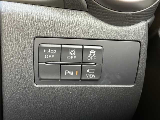 マツダ マツダ２ 15S ブラックトーンED 静岡県 2021(令3)年 3.4万km スノーフレイクホワイトパールマイカ 純正ナビ/AM/FM/USB/CD/DVD/AUX/フルセグTV/Bluetooth/主要装備/・全方位カメラ　/・コーナーセンサー　/・レーダークルーズコントロール　/・ドライブレコーダー　/・デジタルインナーミラー　/・ヘッドアップディスプレイ　/・パドルシフト/・ステアリングリモコン　/・プッシュスタート/・スマートキー/・プッシュスタート/・横滑り防止装置/・レーンキープ/・アイドリングストップ/・純正アルミホイール/・純正フロアマット/・スマートブレーキ/・４WD