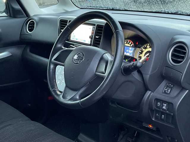 日産 デイズ ルークス ハイウェイスターX 福岡県 2015(平27)年 5.8万km クールシルバー 純正ナビ/【CD.DVD.Bluetooth.フルセグTV】/アラウンドビューモニター/衝突軽減ブレーキ/ETC/片側パワースライドドア/キセノンヘッドライト/オートライト/アイドリングストップ/純正アルミホイール/プッシュスタート/スマートキー