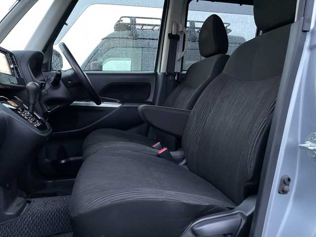 日産 デイズ ルークス ハイウェイスターX 福岡県 2015(平27)年 5.8万km クールシルバー 純正ナビ/【CD.DVD.Bluetooth.フルセグTV】/アラウンドビューモニター/衝突軽減ブレーキ/ETC/片側パワースライドドア/キセノンヘッドライト/オートライト/アイドリングストップ/純正アルミホイール/プッシュスタート/スマートキー