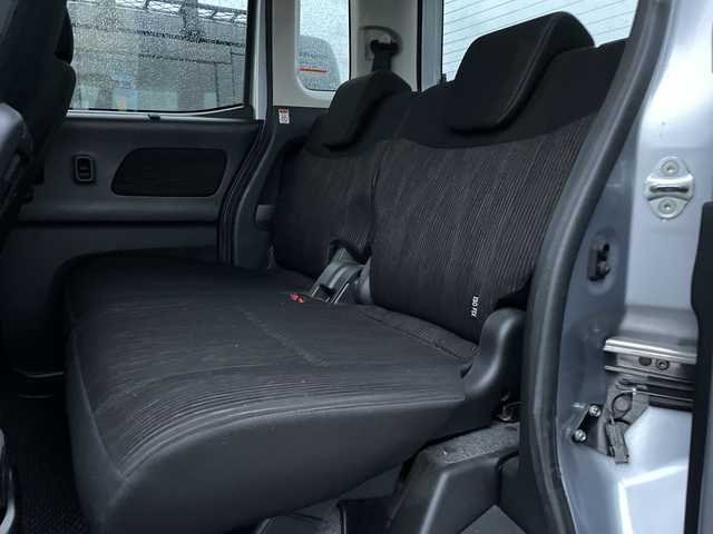 日産 デイズ ルークス ハイウェイスターX 福岡県 2015(平27)年 5.8万km クールシルバー 純正ナビ/【CD.DVD.Bluetooth.フルセグTV】/アラウンドビューモニター/衝突軽減ブレーキ/ETC/片側パワースライドドア/キセノンヘッドライト/オートライト/アイドリングストップ/純正アルミホイール/プッシュスタート/スマートキー