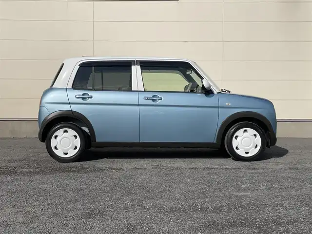 スズキ ラパン S セレクション 茨城県 2018(平30)年 4.3万km フィズブルーパールメタリック/ホワイト ・社外SDナビ(CD/DVD/BT/TV/FM/AM)/・ETC/・衝突被害軽減システム/・前席シートヒーター/・ステアリングスイッチ/・純正フロアマット/・純正ドアバイザー/・プッシュスタート/・アイドリングストップ