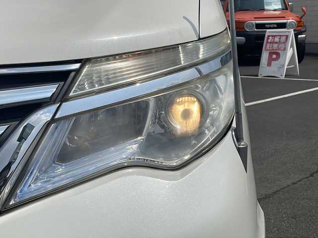 日産 セレナ ハイウェイスター Sハイブリッド 鹿児島県 2014(平26)年 11.9万km ブリリアントホワイトパール 社外ナビ/フルセグ/Bluetooth/バックカメラ/両側パワースライドドア/ETC/クルーズコントロール/ヘッドライトレベライザー /スマートキー/プッシュスタート/オートライト/純正フロアマット/純正１６インチAW/コーナーポール/取扱説明書/新車保証書