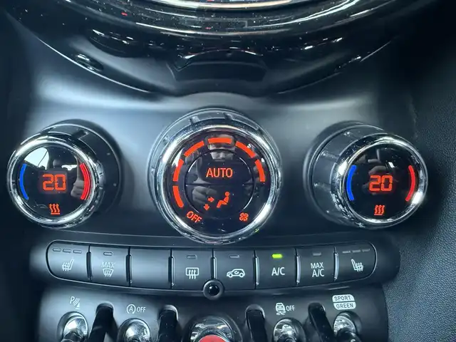 ＭＩＮＩ ミニ クーパー S コンバーチブル 佐賀県 2020(令2)年 4.9万km MINI Yoursエニグマティックブラック 純正SDナビ(AM/FM/BT)/バックモニター/ドラレコ/ETC/横滑り防止装置/クリアランスソナー/レーダークルーズコントロール/シートヒーター/アイドリングストップ/USB/純正フロアマット/純正LEDヘッドライト/純正18インチアルミホイール