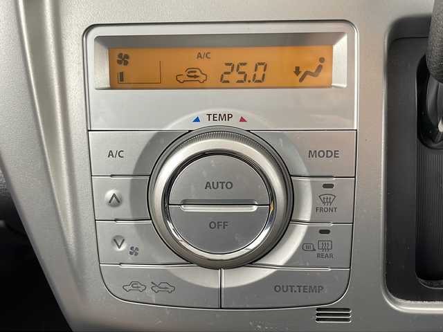 スズキ ハスラー G 千葉県 2017(平29)年 4.7万km アクティブイエロー/ブラック2トーンルーフ レーダーブレーキサポート/KENWOODナビ(MDV-L404)/CD　DVD　ワンセグTV　FM　AM/バックカメラ/前席シートヒーター/前方ドライブレコーダー/純正フロアマット/純正ドアバイザー/オートエアコン/プッシュスタート/スマートキー/アイドリングストップ/横滑り防止装置