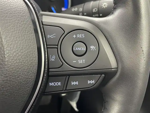 トヨタ ＲＡＶ４ ハイブリッドG 福井県 2020(令2)年 3.2万km ホワイトパールクリスタルシャイン 純正ディスプレイオーディオ　/バックカメラ　/ビルトインETC2.0 /アダプティブクルーズコントロール　/トヨタセーフティーセンス　/前席シートヒーター　/パワーバックドア　/MTモード付きAT/前後コーナーセンサー　/サンルーフ　/スペアキー　/前後ドライブレコーダー　/運転席パワーシート/ステアリングヒーター