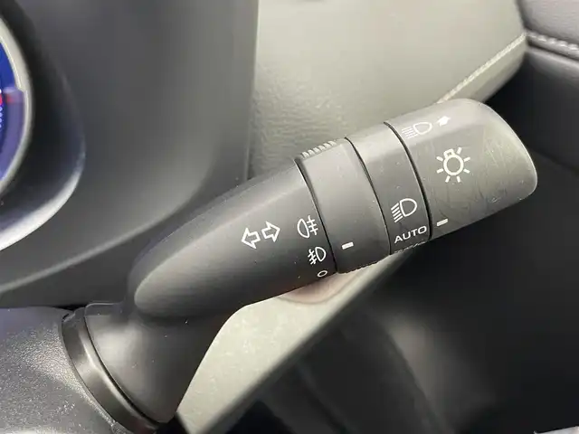 トヨタ ＲＡＶ４ ハイブリッドG 福井県 2020(令2)年 3.2万km ホワイトパールクリスタルシャイン 純正ディスプレイオーディオ　/バックカメラ　/ビルトインETC2.0 /アダプティブクルーズコントロール　/トヨタセーフティーセンス　/前席シートヒーター　/パワーバックドア　/MTモード付きAT/前後コーナーセンサー　/サンルーフ　/スペアキー　/前後ドライブレコーダー　/運転席パワーシート/ステアリングヒーター