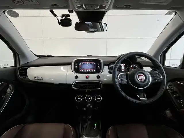 フィアット ５００Ｘ クロス 山形県 2019(令1)年 3.9万km BIANCO GHIACCIO 純正ディスプレイオーディオ/バックカメラ/AppleCarplay/アダプティブクルーズコントロール/レーンキープアシスト/ブラインドスポットモニター/ブラウンレザーシート/シートヒーター/フォグランプ/LEDヘッドライト/パドルシフト/コーナーセンサー