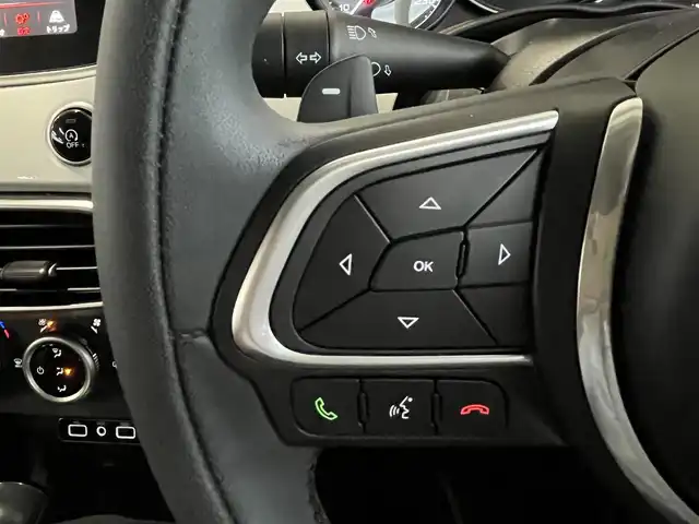 フィアット ５００Ｘ クロス 山形県 2019(令1)年 3.9万km BIANCO GHIACCIO 純正ディスプレイオーディオ/バックカメラ/AppleCarplay/アダプティブクルーズコントロール/レーンキープアシスト/ブラインドスポットモニター/ブラウンレザーシート/シートヒーター/フォグランプ/LEDヘッドライト/パドルシフト/コーナーセンサー