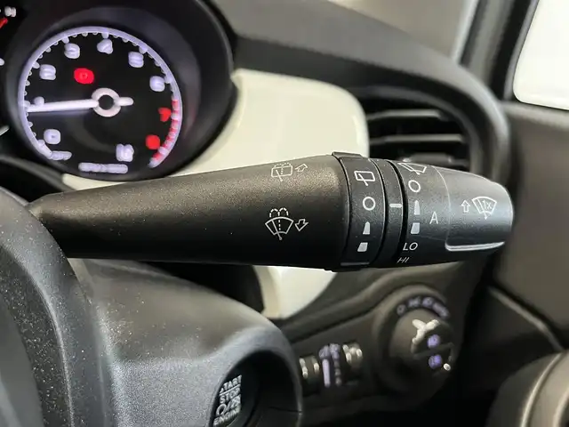 フィアット ５００Ｘ クロス 山形県 2019(令1)年 3.9万km BIANCO GHIACCIO 純正ディスプレイオーディオ/バックカメラ/AppleCarplay/アダプティブクルーズコントロール/レーンキープアシスト/ブラインドスポットモニター/ブラウンレザーシート/シートヒーター/フォグランプ/LEDヘッドライト/パドルシフト/コーナーセンサー