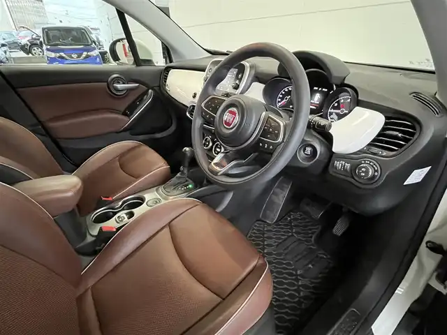 フィアット ５００Ｘ クロス 山形県 2019(令1)年 3.9万km BIANCO GHIACCIO 純正ディスプレイオーディオ/バックカメラ/AppleCarplay/アダプティブクルーズコントロール/レーンキープアシスト/ブラインドスポットモニター/ブラウンレザーシート/シートヒーター/フォグランプ/LEDヘッドライト/パドルシフト/コーナーセンサー