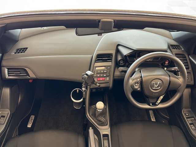 ホンダ Ｓ６６０ β 岐阜県 2018(平30)年 2.3万km ナイトホークブラックパール ６MT/社外マフラー（ＳＰＯＯＮ）/ＬＥＤヘッドライト/オートライト/プッシュスタート/スマートキー/スペアキー/ステアリングスイッチ/iPod対応USBプレーヤー/AM・FMチューナー/オートエアコン/横滑り防止/ＵＳＢポート/シガーソケット/純正フロアマット