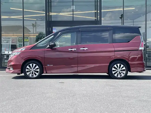 日産 セレナ ハイウェイスター 茨城県 2017(平29)年 5.6万km マルーンレッド 2トーン 純正ナビ/【ウォークマン・USB・SD・ラジオ・TV・BT・CD・iPod・VTR・AUX】/クルコン/ETC/Bカメラ/片側パワスラ/アイドリングストップ/ステリモ/オートライト/ヘッドライトレベライザー/Fフォグ/後席AAC/純正フロアマット/純正アルミホイール/電格ミラー/ウインカーミラー/ドアバイザー