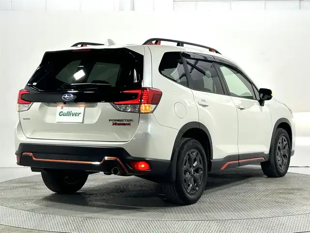 スバル フォレスター X－ブレイク 大阪府 2019(平31)年 4万km クリスタルホワイトP 純正ナビＴＶ　４ＷＤ　ルーフレール　バックカメラ　ＥＴＣ　シートヒーター　クルーズコントロール　パワーシート　レーンアシスト　デジタルインナーミラー　オートライト　ＬＥＤヘッドライト　フォグランプ
