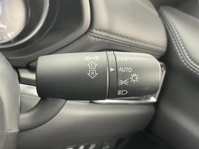 マツダ ＣＸ－８ XD ブラックトーンエディション 岡山県 2022(令4)年 3.3万km ジェットブラックマイカ BOSEスピーカー/純正10.25インチナビ/・フルセグTV/Bluetooth接続/360°ビューモニター/衝突被害軽減ブレーキ/レーンキープアシスト/レーダークルーズコントロール/ブラインドスポットモニター/ワイヤレス充電/ステアリングスイッチ/ステアリングヒーター/ハーフレザーシート/・パワーシート/・シートヒーター/スマートキー＆プッシュスタート/オートブレーキホールド/ヘッドアップディスプレイ/オートハイビーム/横滑り防止/カーテンエアバック/サイドエアバック/左右分離型フルオートエアコン/純正LEDヘッドライト