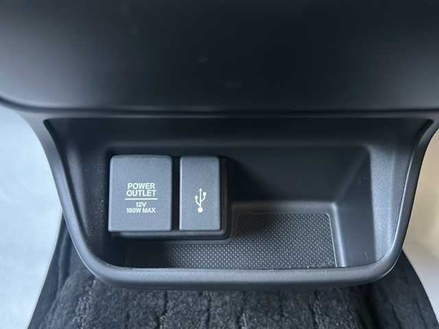 ホンダ フリード ハイブリット モデューロX 神奈川県 2023(令5)年 2.1万km クリスタルブラックパール 純正ナビ（CD/DVD/AM/FM/SD/BT/フルセグTV)/バックカメラ/前後ドライブレコーダー/レーダークルーズコントロール/ETC2.0/KYBサスペンション/両側パワースライドドア/レーンキープアシスト/横滑り防止装置/コーナーセンサー/プリクラッシュ/ハーフレザーシート/エンジンスタートボタン/オートライト/純正フロアマット/純正アルミホイール/スペアキー×１/保証書/取扱説明書