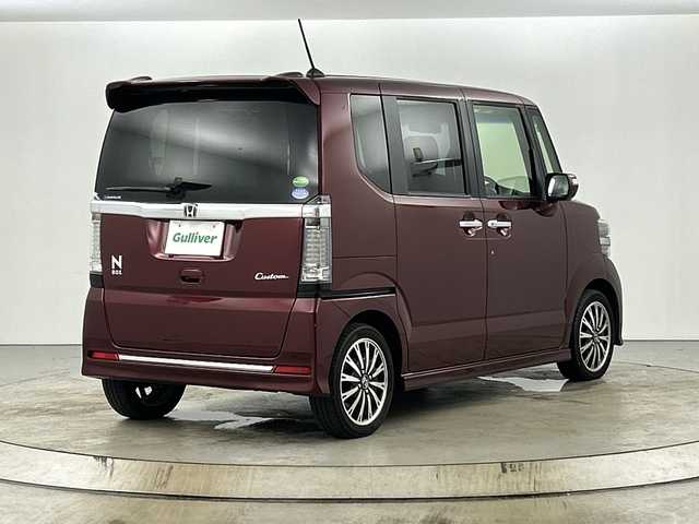 ホンダ Ｎ ＢＯＸ カスタム G ターボ Lパッケージ 愛知県 2015(平27)年 9.1万km プレミアムディープロッソパール 純正7インチＳＤナビ/（ＤＶＤ/ＣＤ/ワンセグ/Bluetooth/ＡＭ/ＦＭ）/バックカメラ/両側パワースライドドア/ハーフレザーシート/クルーズコントロール/スマートキー/キセノンライト/純正１５インチＡＷ/純正フロアマット/ＥＴＣ