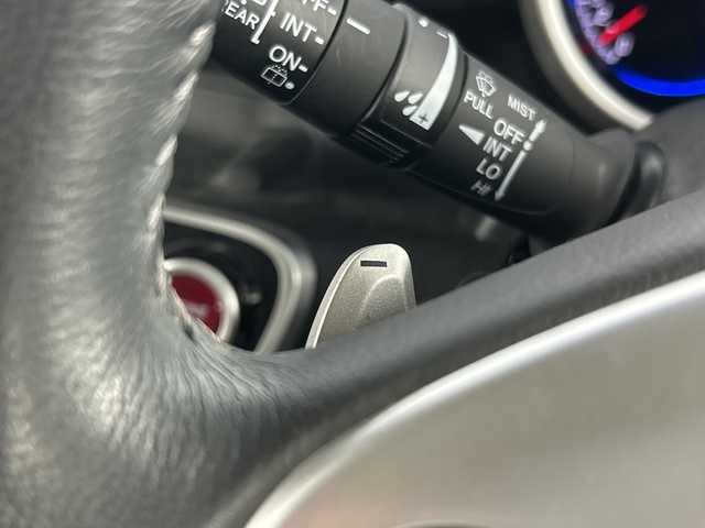 ホンダ Ｎ ＢＯＸ カスタム G ターボ Lパッケージ 愛知県 2015(平27)年 9.1万km プレミアムディープロッソパール 純正7インチＳＤナビ/（ＤＶＤ/ＣＤ/ワンセグ/Bluetooth/ＡＭ/ＦＭ）/バックカメラ/両側パワースライドドア/ハーフレザーシート/クルーズコントロール/スマートキー/キセノンライト/純正１５インチＡＷ/純正フロアマット/ＥＴＣ