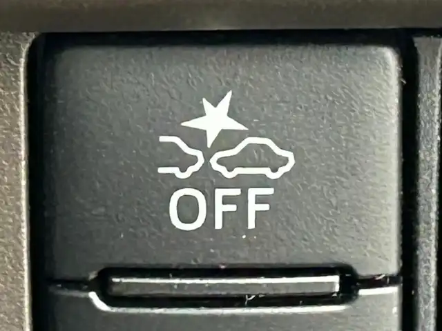 トヨタ ルーミー G 岡山県 2025(令7)年 0.1万km クールバイオレットクリスタルシャイン 純正9インチディスプレイオーディオ/【フルセグ/CarPlay/USB】/両側パワースライドドア/バックカメラ/純正フロアマット/オートライト/LEDヘッドライト/オートハイビーム/レーンキープアシスト/コーナーセンサー(前後)/踏み間違い防止装置/スペアキー/HDMI接続