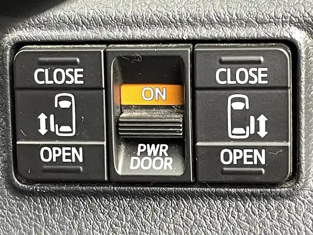 トヨタ シエンタ ハイブリッド G クエロ 熊本県 2020(令2)年 4.1万km ベージュ 禁煙車　/ワンオーナー/社外ナビMDV-S707W（CD・DVD・フルセグ・BT・SD・ipod）　/社外前後ドライブレコーダー（ZDRー０１５）　/バックカメラ　/クルーズコントロール/両側パワースライドドア　/ビルトインＥＴＣ　/前席シートヒーター　/ステアリングヒーター　/衝突軽減ブレーキ　/レーンキープアシスト　/レーンデェパーチャアラート/駐車時支援パーキングサポートシステム/先行車発進お知らせ機能/横滑り防止/前後クリアランスソナー/ハーフレザーシート/純正フロアマット/オートライト/LEDヘッドライト/オートマチックハイビーム/フォグランプ/スマートキー/プッシュスタート/スペアキー1本/保証書/取扱説明書