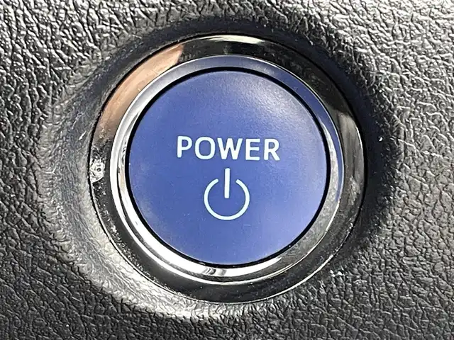 トヨタ シエンタ ハイブリッド G クエロ 熊本県 2020(令2)年 4.1万km ベージュ 禁煙車　/ワンオーナー/社外ナビMDV-S707W（CD・DVD・フルセグ・BT・SD・ipod）　/社外前後ドライブレコーダー（ZDRー０１５）　/バックカメラ　/クルーズコントロール/両側パワースライドドア　/ビルトインＥＴＣ　/前席シートヒーター　/ステアリングヒーター　/衝突軽減ブレーキ　/レーンキープアシスト　/レーンデェパーチャアラート/駐車時支援パーキングサポートシステム/先行車発進お知らせ機能/横滑り防止/前後クリアランスソナー/ハーフレザーシート/純正フロアマット/オートライト/LEDヘッドライト/オートマチックハイビーム/フォグランプ/スマートキー/プッシュスタート/スペアキー1本/保証書/取扱説明書