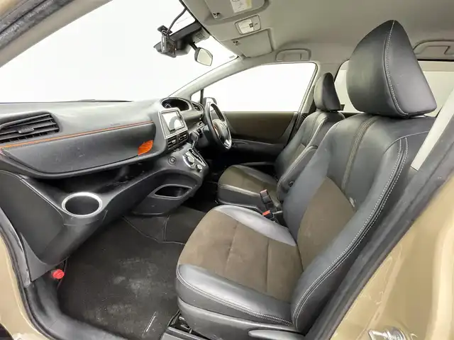 トヨタ シエンタ ハイブリッド G クエロ 熊本県 2020(令2)年 4.1万km ベージュ 禁煙車　/ワンオーナー/社外ナビMDV-S707W（CD・DVD・フルセグ・BT・SD・ipod）　/社外前後ドライブレコーダー（ZDRー０１５）　/バックカメラ　/クルーズコントロール/両側パワースライドドア　/ビルトインＥＴＣ　/前席シートヒーター　/ステアリングヒーター　/衝突軽減ブレーキ　/レーンキープアシスト　/レーンデェパーチャアラート/駐車時支援パーキングサポートシステム/先行車発進お知らせ機能/横滑り防止/前後クリアランスソナー/ハーフレザーシート/純正フロアマット/オートライト/LEDヘッドライト/オートマチックハイビーム/フォグランプ/スマートキー/プッシュスタート/スペアキー1本/保証書/取扱説明書