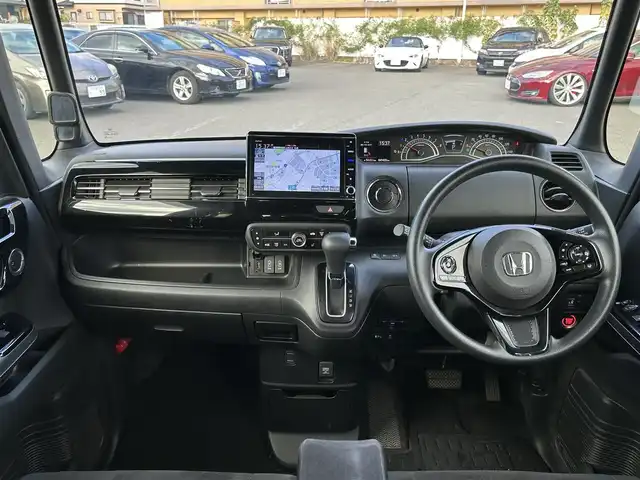 ホンダ Ｎ ＢＯＸ カスタム L 福岡県 2021(令3)年 5万km プラチナホワイトパール ホンダセンシング/アダプティブクルーズコントロール/レーンキープアシスト/片側パワースライドドア/gathersナビ/フルセグTV/バックカメラ/Bluetooth/前席シートヒーター/LEDヘッドライト/純正14インチアルミホイール/ETC/取扱説明書/保証書