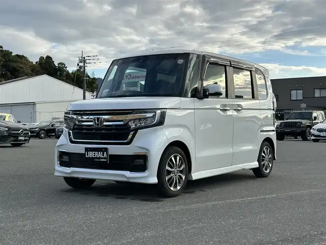 ホンダ Ｎ ＢＯＸ カスタム L 福岡県 2021(令3)年 5万km プラチナホワイトパール ホンダセンシング/アダプティブクルーズコントロール/レーンキープアシスト/片側パワースライドドア/gathersナビ/フルセグTV/バックカメラ/Bluetooth/前席シートヒーター/LEDヘッドライト/純正14インチアルミホイール/ETC/取扱説明書/保証書