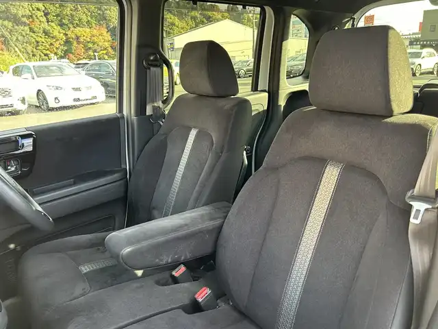 ホンダ Ｎ ＢＯＸ カスタム L 福岡県 2021(令3)年 5万km プラチナホワイトパール ホンダセンシング/アダプティブクルーズコントロール/レーンキープアシスト/片側パワースライドドア/gathersナビ/フルセグTV/バックカメラ/Bluetooth/前席シートヒーター/LEDヘッドライト/純正14インチアルミホイール/ETC/取扱説明書/保証書