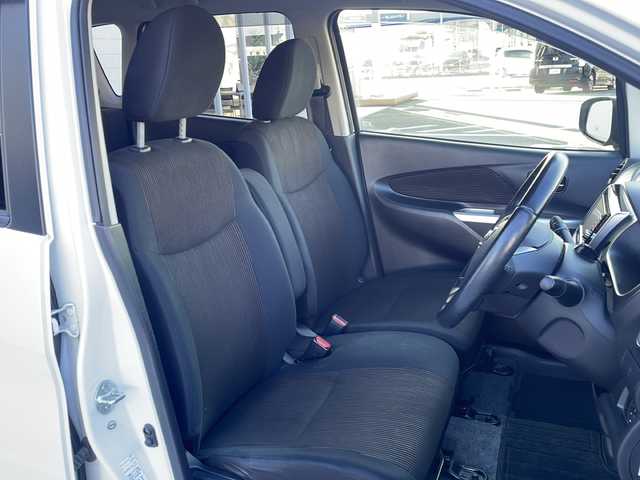 日産 デイズ ハイウェイスターG 熊本県 2014(平26)年 8.6万km ホワイトパール (株)IDOMが運営する【じしゃロン熊本店】の自社ローン専用車両になります。こちらは現金ご利用時の価格です。自社ローンご希望の方は別途その旨お申付け下さい　/全方位カメラ/アイドリングストップ/HIDヘッドライト/オートライト/スマートキー/プッシュスタート/純正15インチアルミホイール