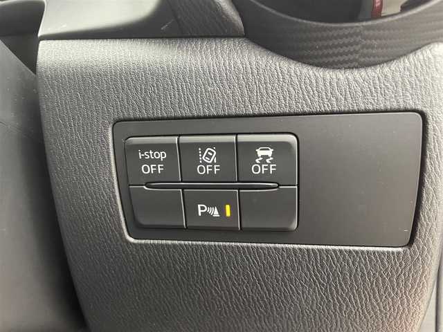 マツダ デミオ 13S ツーリング 富山県 2017(平29)年 4.6万km ソウルレッドプレミアムメタリック 純正ナビ/（AM/FM/CD/TV/DVD/BT)/フルセグテレビ/Bluetooth/レーダークルーズコントロール/リアパーキングセンサー/アイドリングストップ/前席シートヒーター/USB端子×2/AUX端子/純正フロアマット/プッシュスタート/スマートキー×2/オートライト/アダプティブLEDヘッドライト/車線逸脱警報システム/横滑り防止装置/ETC/ABS