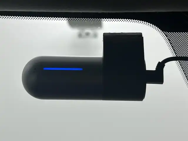 マツダ ＣＸ－３０ 20S Lパッケージ 熊本県 2021(令3)年 4.4万km スノーフレイクホワイトパールマイカ 禁煙車　/ワンオーナー　/ＢＯＳＥサウンド　/純正ナビ（ＣＤ・ＤＶＤ・フルセグ・ＢＴ・ＳＤ・ＵＳＢ・HDMI）/アラウンドビューモニター　/前方ドライブレコーダー　/アダブティブクルーズコントロール/ＥＴＣ　/衝突軽減ブレーキ/レーンキープアシスト/横滑り防止/ブラインドスポットモニター/前後クリアランスソナー　/前席シートヒーター/ステアリングヒーター/運転席パワーシート/シートメモリー/ヘッドアップディスプレイ/パワーバックドア/ハーフレザーシート/純正フロアマット/純正１８インチAW/オートライト/オートマチックハイビーム/LEDヘッドライト/スマートキー/プッシュスタート/スペアキー1本/保証書/取扱説明書