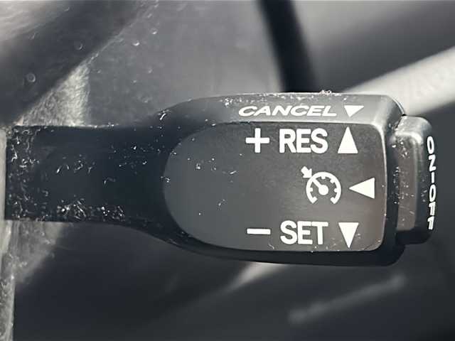 トヨタ ノア Si ダブルバイビーⅡ 宮城県 2020(令2)年 1.8万km ブラック Toyota Safety Sense /・プリクラッシュセーフティ/・レーンディパーチャーアラート/・オートマチックハイビーム/・クリアランスソナー/クルーズコントロール/バックカメラ/純正ナビ/・BT.CD.DVD.SD/フルセグTV/両側パワースライドドア/ステアリングスイッチ/革巻ステアリング/LEDヘッドライト/LEDフォグランプ/ビルトインETC/横滑り防止装置/アイドリングストップ/プッシュスタート/スマートキー/ロールサンシェード/シートバックテーブル/純正16inAW/純正フロアマット