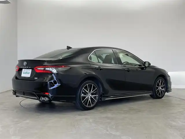 トヨタ カムリ WS 埼玉県 2024(令6)年 3万km アティチュードブラックマイカ ＴＲＤＧＲエアロ　４本出しマフラー　純正９インチディスプレイオーディオ　バックカメラ　ＪＢＬサウンド　ＥＴＣ　セーフティセンス　レーダークルーズコントロール　前後ドライブレコーダー　ＬＥＤヘッドライト