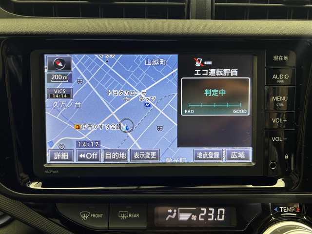 トヨタ アクア S 愛媛県 2015(平27)年 3.2万km ディープアメジストマイカメタリック ・純正メモリーナビ/・Bluetooth/ワンセグテレビ/DVD/・バックカメラ/・ドライブレコーダー/・シートヒーター/・スマートキー/・プッシュスタート