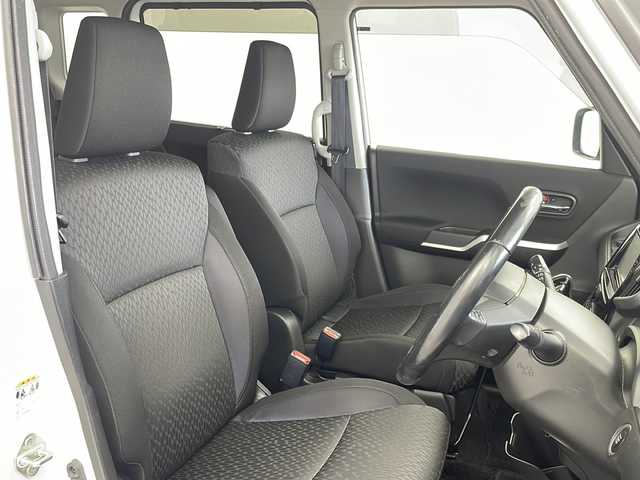 スズキ ソリオ バンディット HV MV Dカメラ ブレーキS 岐阜県 2018(平30)年 4.8万km ピュアホワイトP 社外ナビ/CD/DVD/Bluetooth/SD/バックモニター/片側パワースライドドア/デュアルセンサーブレーキサポート/シートーヒーター/コーナーセンサー/クルーズコントロール/ETC/純正ドアバイザー/純正フロアマット/純正15インチアルミホイール/スマートキー/プッシュスタート