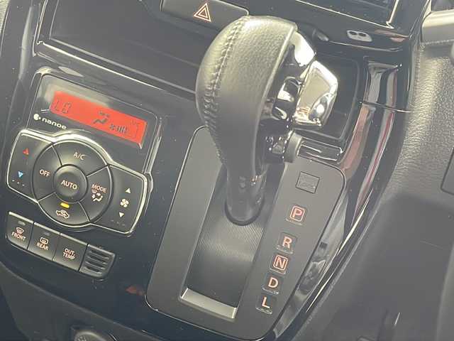 スズキ ソリオ バンディット HV MV Dカメラ ブレーキS 岐阜県 2018(平30)年 4.8万km ピュアホワイトP 社外ナビ/CD/DVD/Bluetooth/SD/バックモニター/片側パワースライドドア/デュアルセンサーブレーキサポート/シートーヒーター/コーナーセンサー/クルーズコントロール/ETC/純正ドアバイザー/純正フロアマット/純正15インチアルミホイール/スマートキー/プッシュスタート