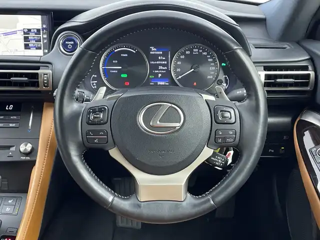 レクサス ＲＣ 300h バージョンL 三重県 2018(平30)年 6万km グラファイトブラックガラスフレーク 純正10.3インチナビ/フルセグ/バックカメラ/レーダークルーズコントロール/プリクラッシュセーフティ/レーンキープアシスト/オートハイビーム/コーナーセンサー/シートヒーター/シートベンチレーション/パワーシート/シートメモリ/ハンドルヒーター/サンルーフ/ETC2.0/スマートキー