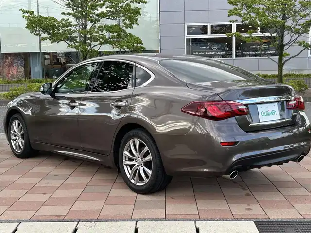 日産 フーガ 250GT 福島県 2015(平27)年 6.7万km 茶Ｍ カラー番号【CAN】プレミアムブラウンメタリック/純正ナビ/(CD/DVD/Bluetooth/フルセグTV)/アラウンドビューモニター/OP　本革パッケージ/ブラック革シート/前席シートヒーター/エアシート/OP　BOSEサラウンドサウンドシステム/全方位運転支援システム/エマージェンシーブレーキ/ディスタンスコントロールアシスト/インテリジェントクルーズコントロール/LEDオートライト/アクティブAFS/LEDフロントフォグ/ビルトインETC/インテリジェントキー/エンジンプッシュスタート/前席パワーシート/パワーオットマン(助手席)/純正フロアマット/保証書/取説/スペアキー/ドライブレコーダー