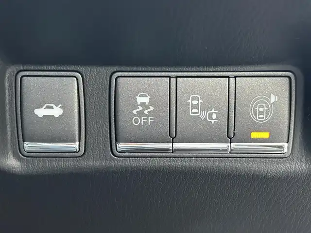 日産 フーガ 250GT 福島県 2015(平27)年 6.7万km 茶Ｍ カラー番号【CAN】プレミアムブラウンメタリック/純正ナビ/(CD/DVD/Bluetooth/フルセグTV)/アラウンドビューモニター/OP　本革パッケージ/ブラック革シート/前席シートヒーター/エアシート/OP　BOSEサラウンドサウンドシステム/全方位運転支援システム/エマージェンシーブレーキ/ディスタンスコントロールアシスト/インテリジェントクルーズコントロール/LEDオートライト/アクティブAFS/LEDフロントフォグ/ビルトインETC/インテリジェントキー/エンジンプッシュスタート/前席パワーシート/パワーオットマン(助手席)/純正フロアマット/保証書/取説/スペアキー/ドライブレコーダー