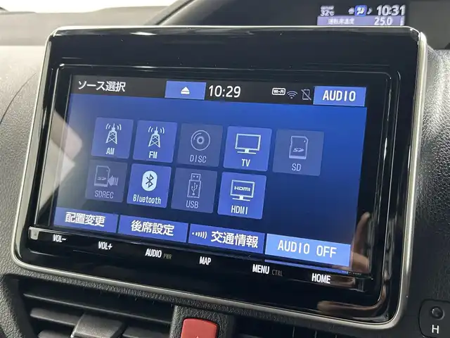 トヨタ ヴォクシー ZS 煌Ⅲ 大阪府 2020(令2)年 3.5万km ブラック 純正ナビＴＶ　バックカメラ　ＥＴＣ　後席モニター　衝突軽減　両側パワスラ　電動格納ミラー　クルコン　コーナーセンサー　レーンアシスト　オートライト　ＬＥＤヘッドライト　純正アルミ　オートエアコン